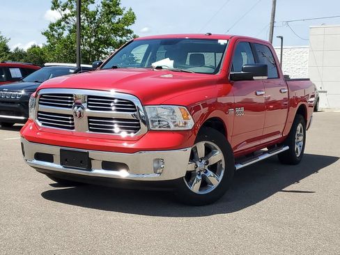 Used 2015 RAM 1500 Big Horn AWD/4WD image 32