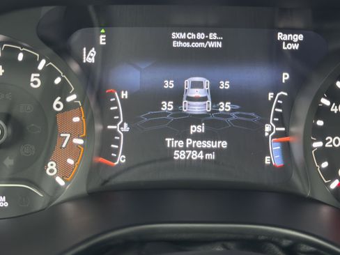 Used 2022 Jeep Compass Limited image 30