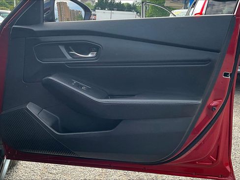 Used 2024 Honda Accord Sport image 19