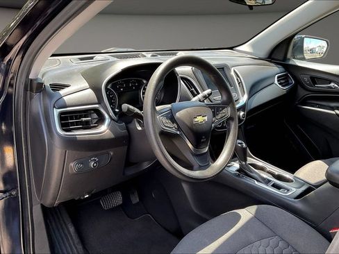 Used 2020 Chevrolet Equinox LT AWD/4WD image 18