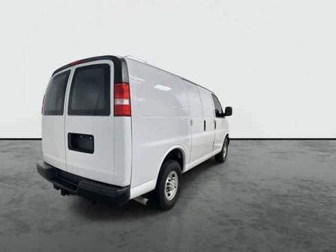 Used 2019 Chevrolet Express 2500 w/ Driver Convenience Package RWD image 3