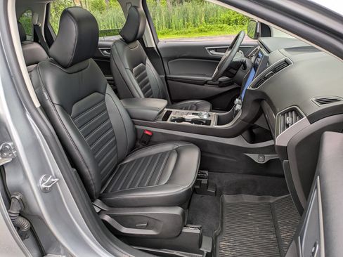 Certified 2024 Ford Edge SEL w/ Convenience Package AWD/4WD image 23