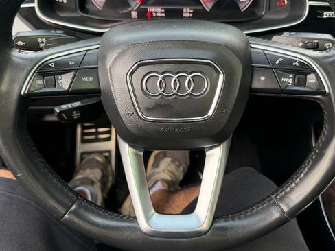 Used 2020 Audi Q7 3.0T Premium Plus AWD/4WD image 37
