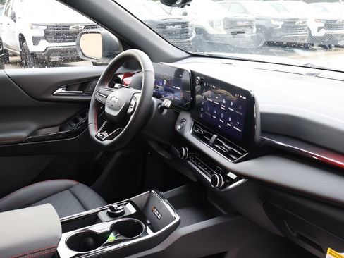 New 2027 Chevrolet Equinox RS w/ Safety and Technology Package AWD/4WD image 36