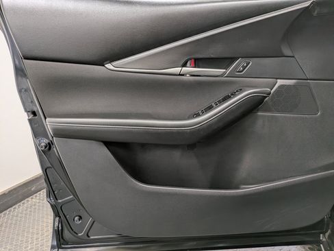 Certified 2023 MAZDA CX-30 AWD 2.5 S image 8