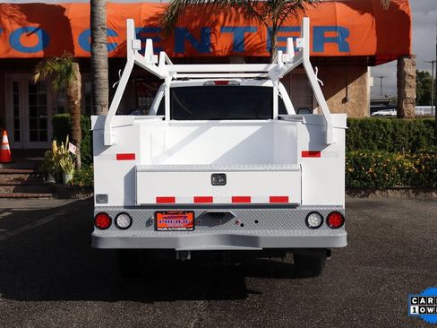 Used 2023 Ford F250 XL w/ Snow Plow/Camper Package AWD/4WD image 7