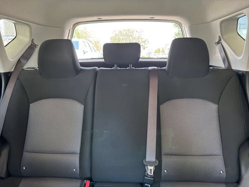 Used 2025 Kia Soul LX w/ LX Technology Package FWD image 38