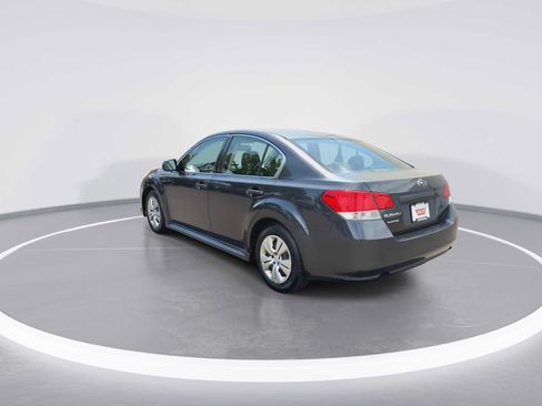 Used 2010 Subaru Legacy 2.5i AWD/4WD image 6