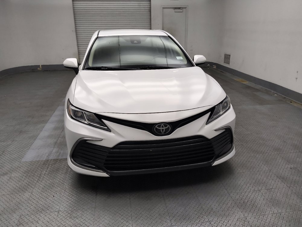 Used 2022 Toyota Camry LE FWD image 14