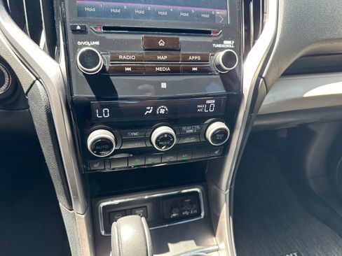 Used 2021 Subaru Ascent Limited w/ Technology Package AWD/4WD image 30