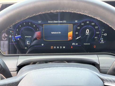 Used 2025 Ford Mustang GT Premium image 11