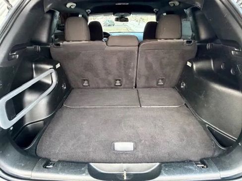 Used 2018 Jeep Cherokee Latitude image 8