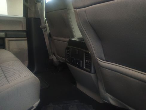 Used 2019 Ford F150 XLT w/ Equipment Group 302A Luxury image 16