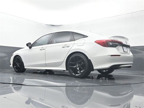 Used 2023 Honda Civic Sport image 21