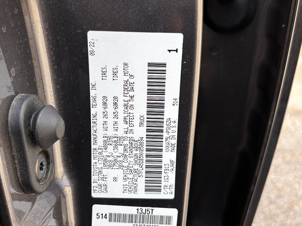Used 2022 Toyota Tundra SR5 AWD/4WD image 26