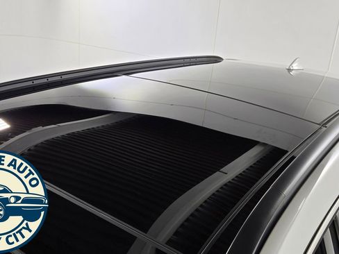 Used 2019 Hyundai Santa Fe XL image 10