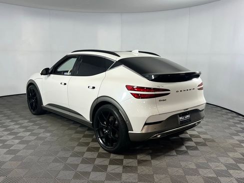 Used 2023 Genesis GV60 Performance image 8