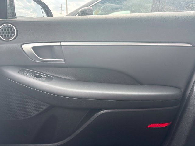 Used 2025 Hyundai Sonata SEL FWD image 14