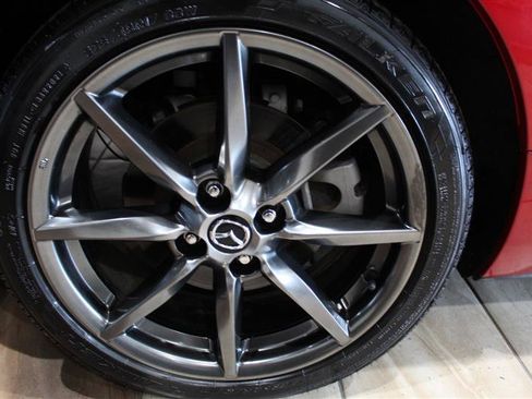 Used 2016 MAZDA MX-5 Miata Grand Touring RWD image 12