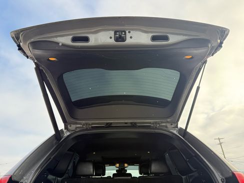 Used 2019 Jeep Grand Cherokee Altitude image 47