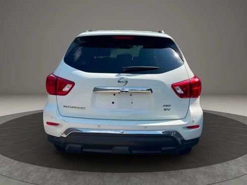 Used 2018 Nissan Pathfinder SV AWD/4WD image 5