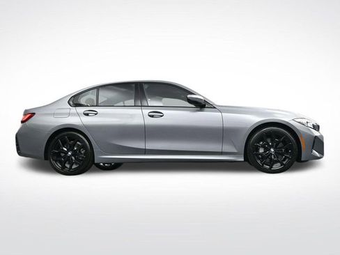 New 2026 BMW 330i Sedan w/ M Sport Package image 28