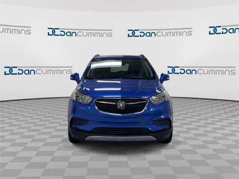 Used 2018 Buick Encore Preferred image 3
