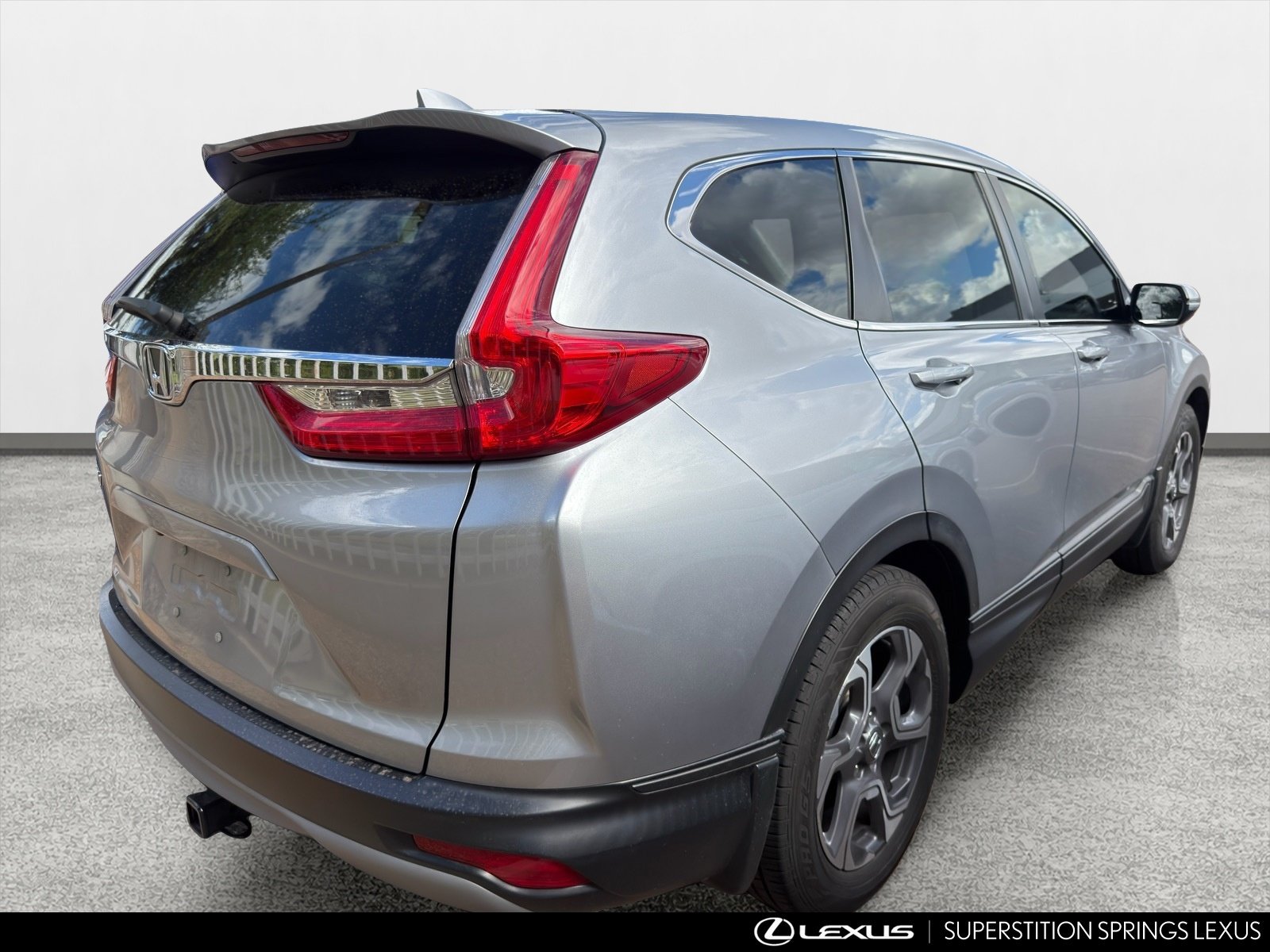 Used 2018 Honda CR-V EX image 3