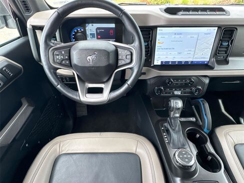 Certified 2022 Ford Bronco Wildtrak image 21