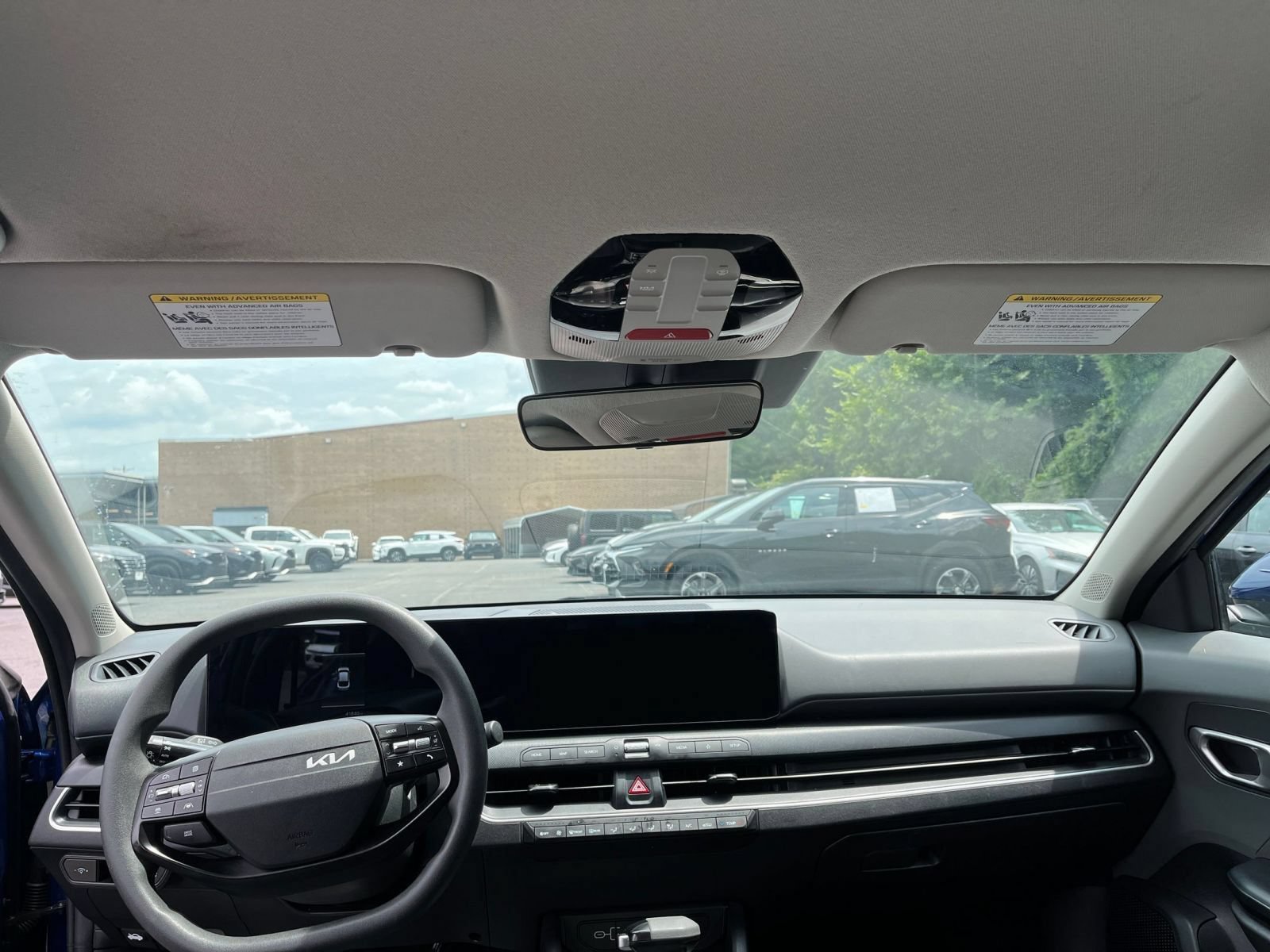 Used 2025 Kia K4 FWD image 35