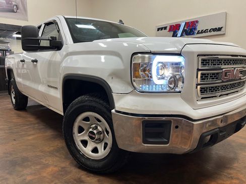 Used 2015 GMC Sierra 1500 4x4 Double Cab w/ Sierra Convenience Package image 30