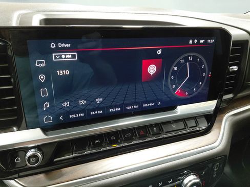 Certified 2025 GMC Sierra 1500 SLT AWD/4WD image 35
