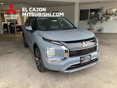 New 2026 Mitsubishi Outlander SE