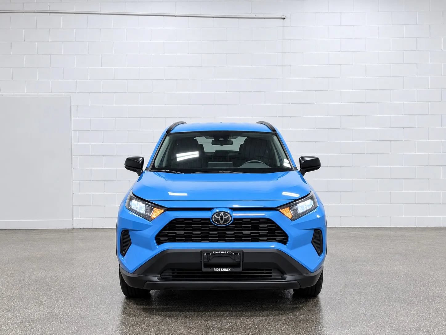 Used 2021 Toyota RAV4 LE w/ Carpet Mat Package (TMS) AWD/4WD image 8