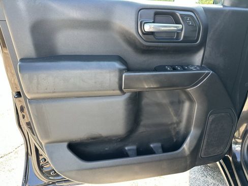 Used 2020 Chevrolet Silverado 1500 Custom Trail Boss w/ Custom Convenience Package image 23
