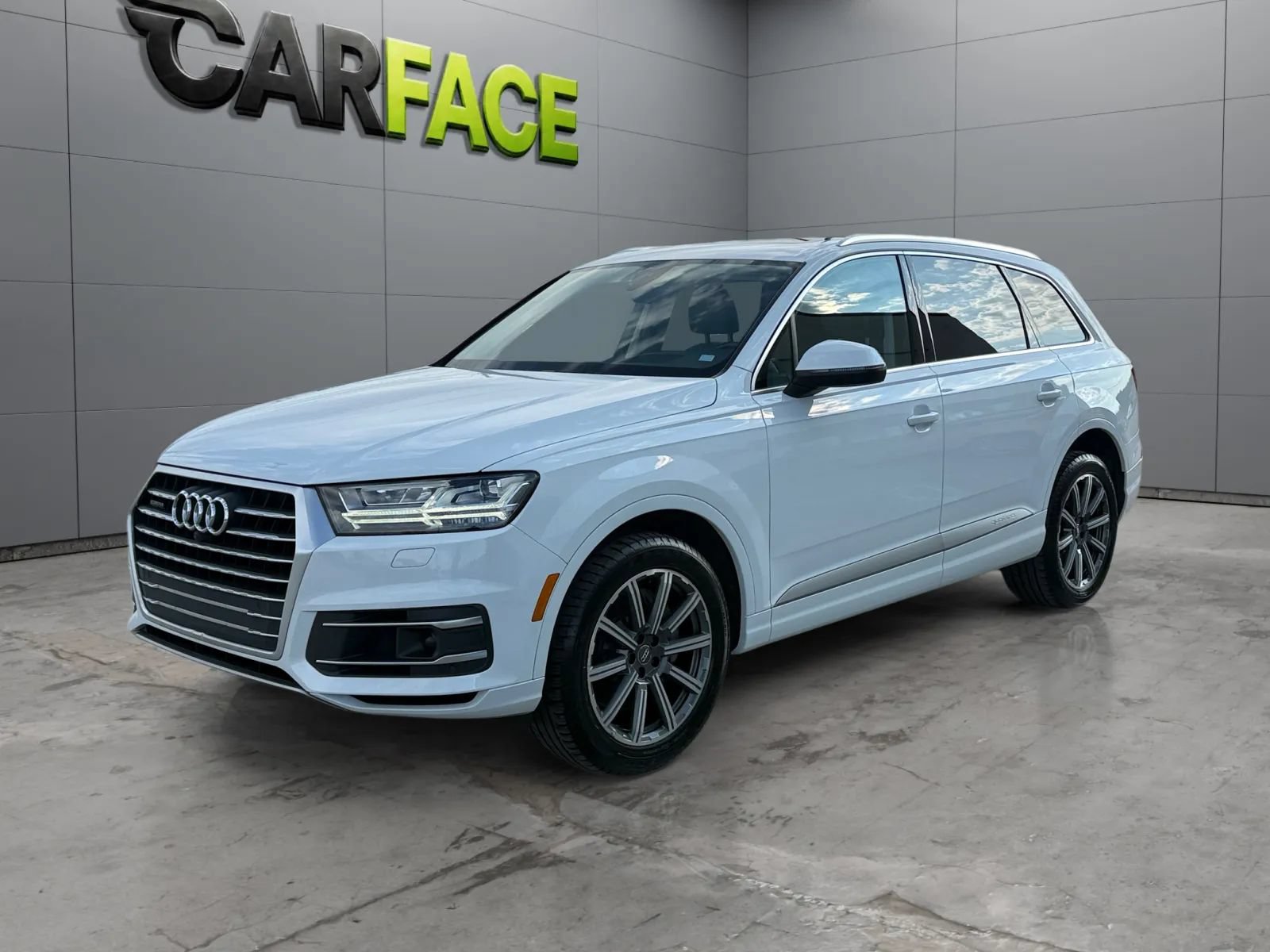 Used 2018 Audi Q7 3.0T Prestige AWD/4WD image 5