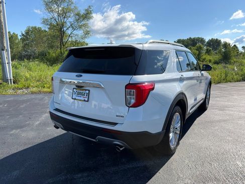 Used 2021 Ford Explorer Limited w/ Hybrid Equipment Group 310A AWD/4WD image 7