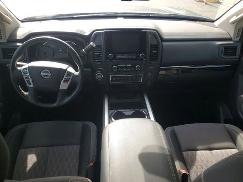 Certified 2024 Nissan Titan SV w/ SV Convenience Package RWD image 13