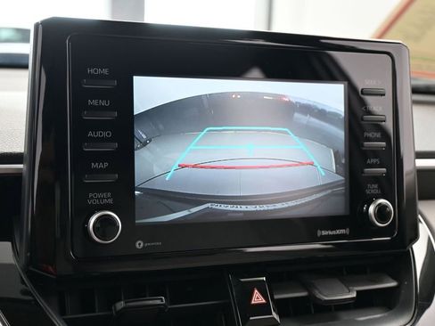 Used 2022 Toyota Corolla Cross L FWD image 17