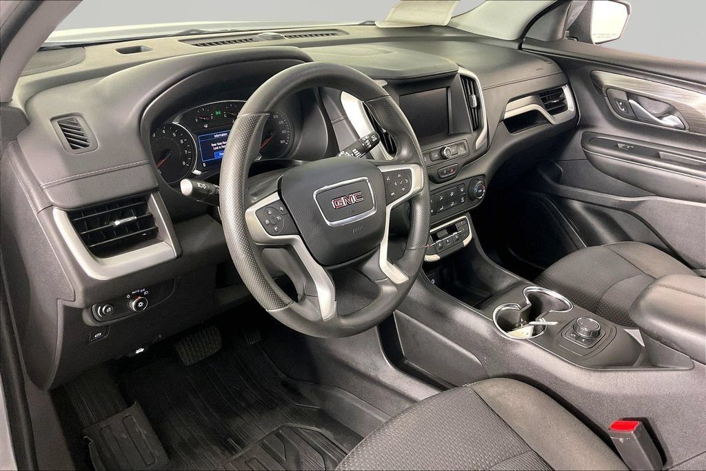 Certified 2024 GMC Terrain SLE FWD image 15