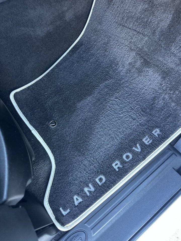 Used 2011 Land Rover LR4 HSE AWD/4WD image 12