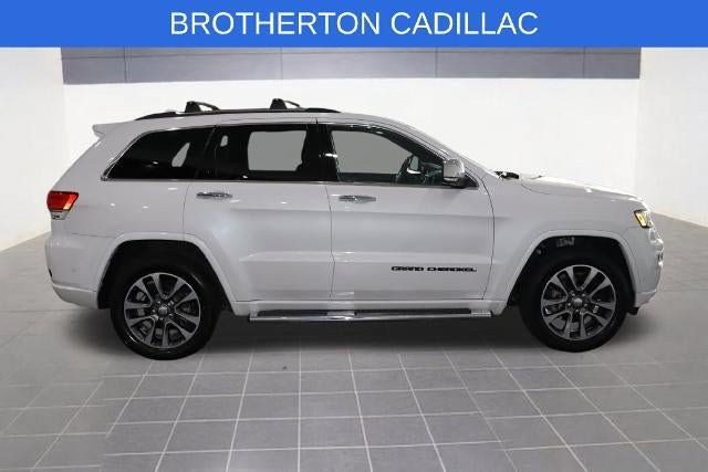 Used 2018 Jeep Grand Cherokee Overland AWD/4WD image 9