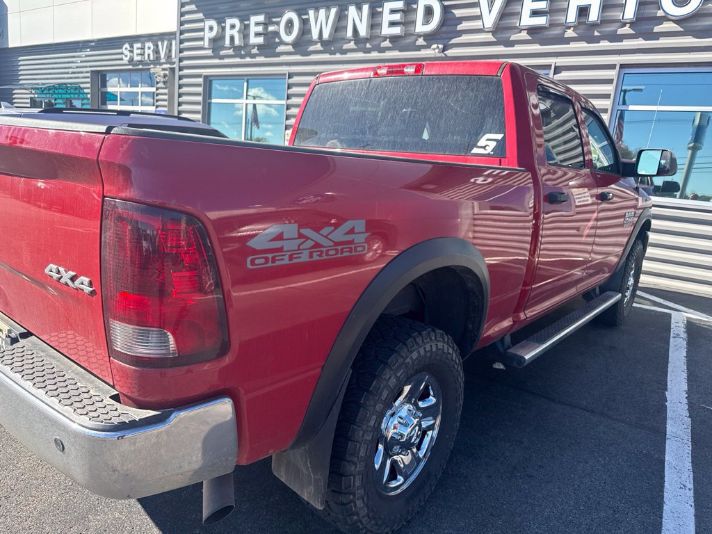 Used 2018 RAM 2500 Tradesman w/ Chrome Appearance Group AWD/4WD image 4