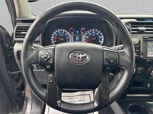 Used 2018 Toyota 4Runner TRD Off-Road Premium image 25