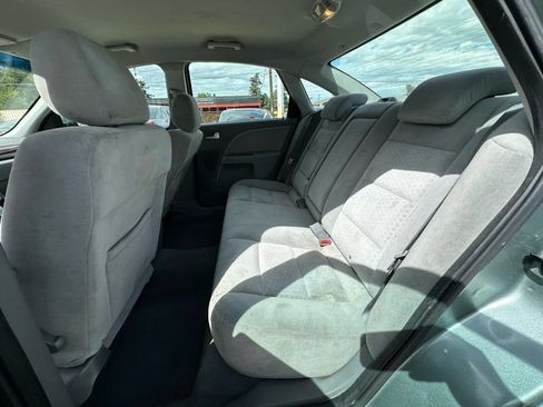 Used 2005 Ford Five Hundred SEL FWD image 13