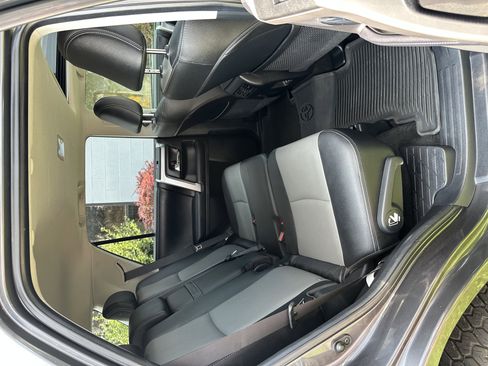 Used 2020 Toyota 4Runner SR5 Premium w/ Moonroof Package image 26