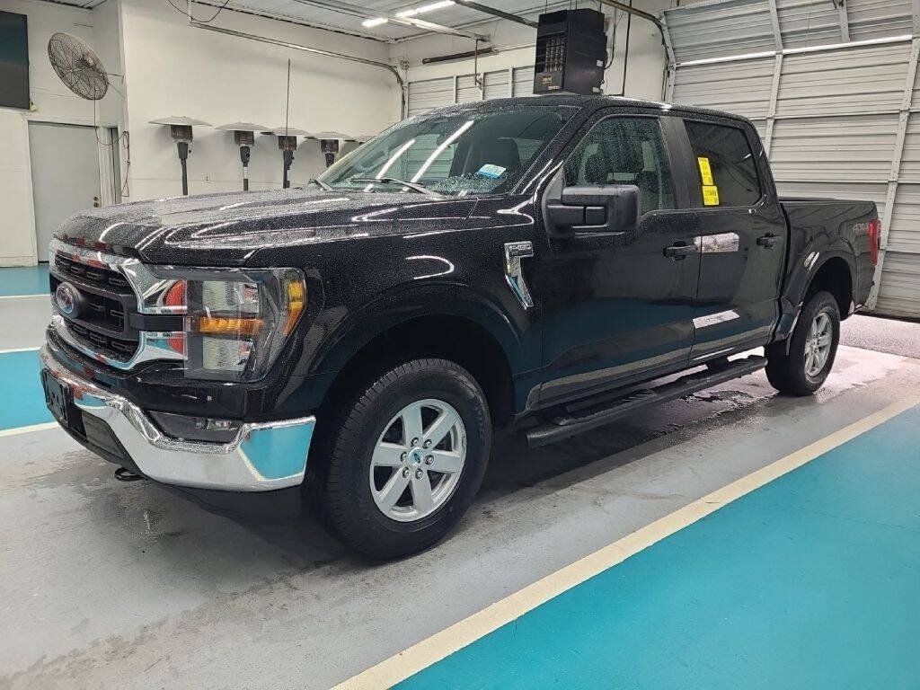 Used 2023 Ford F150 XLT AWD/4WD image 1