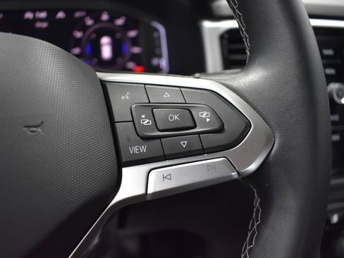 Used 2023 Volkswagen Atlas Cross Sport SE image 27