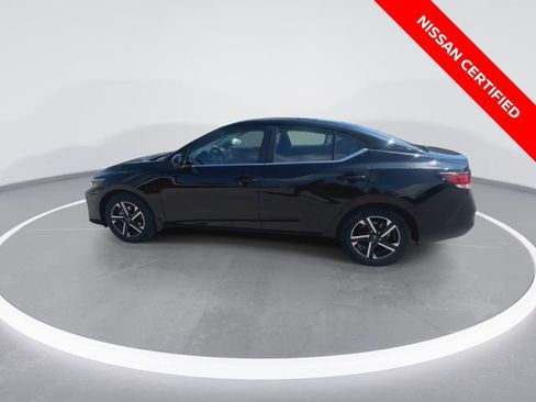 Certified 2025 Nissan Sentra SV image 6