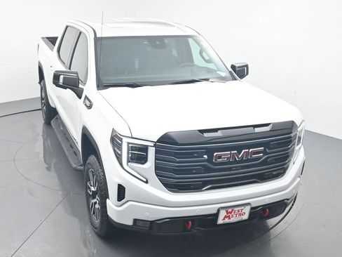 New 2026 GMC Sierra 1500 AT4 w/ Technology Package image 4